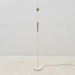1721 2072 Golvlampa